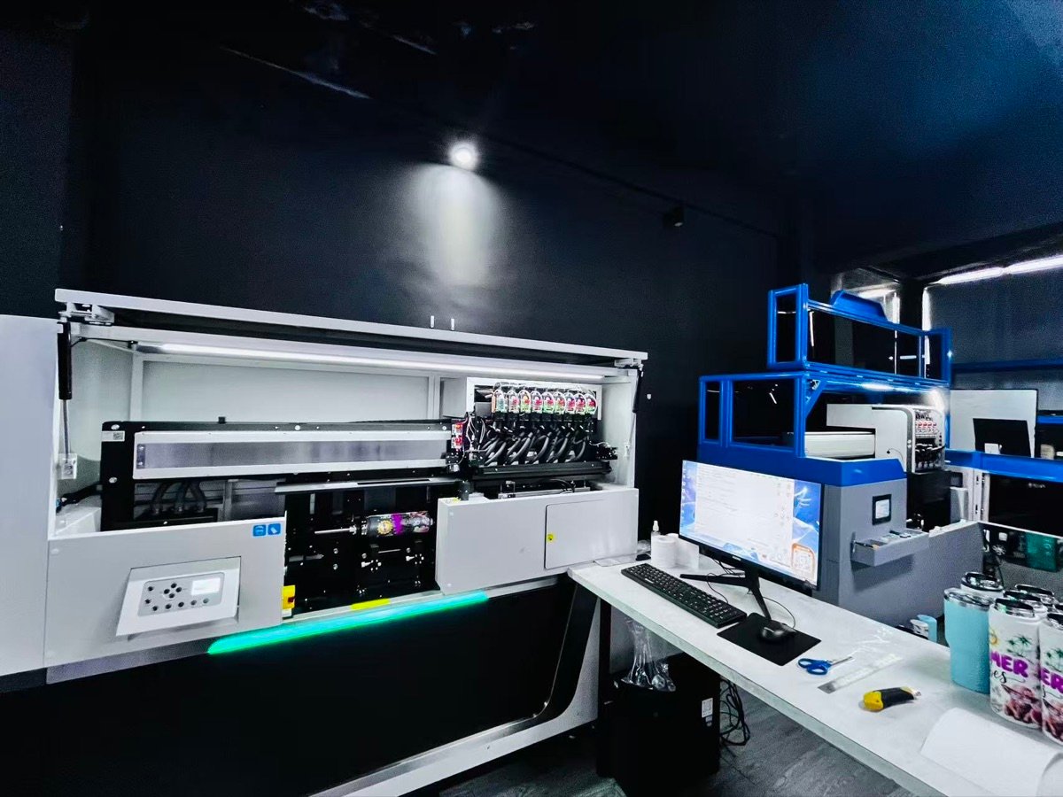 UV round bottle printing room with professional equipment